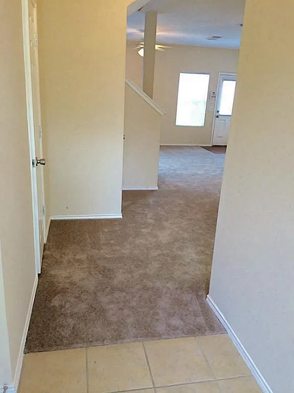 3 bed, 2.5 bath, 1608 sqft, $1,600 — Photo 2
