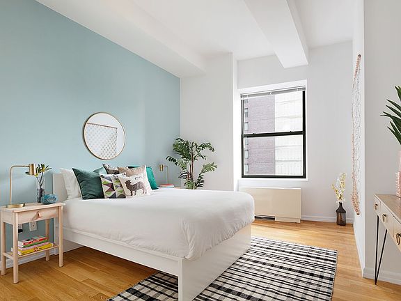 5th image of 99 John St APT 1021