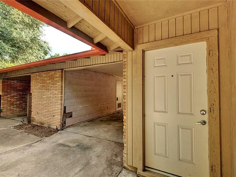 607 Bellevue Pl #B — Photo 26