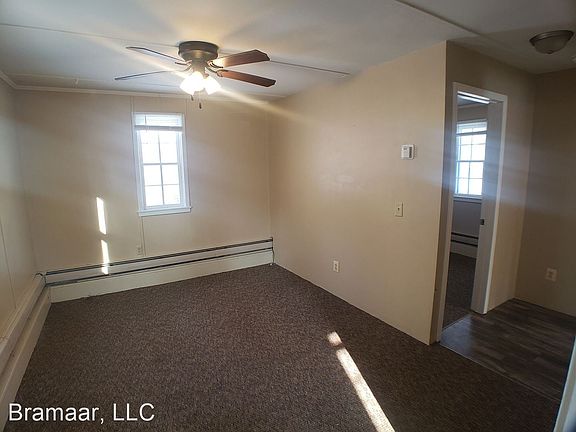 4th image of 609 E Vine St