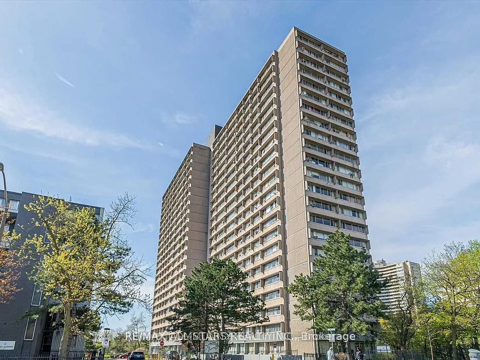 10 Sunny Glenway #1906