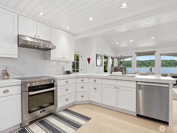 4th image of 5021 Lakehurst Lane