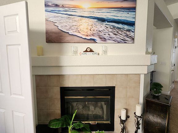 Gas fireplace on both sides of wall