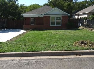 3117 Rosen Ave, Fort Worth, TX 76106