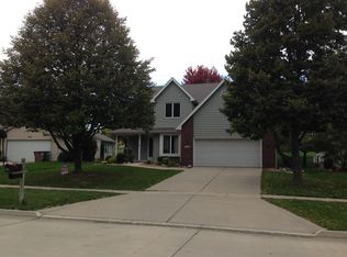 4905 Ashley Park Dr, West Des Moines, IA 50265