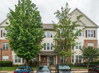 6481 Cheyenne Dr UNIT 301, Alexandria, VA 22312