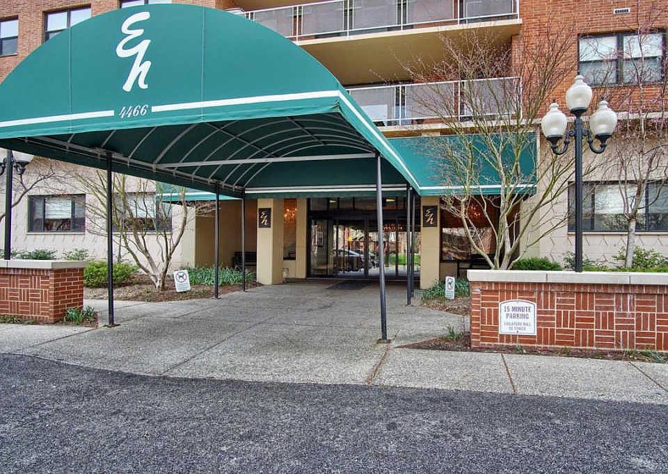 1st image of 4466 W Pine Blvd APT 10A