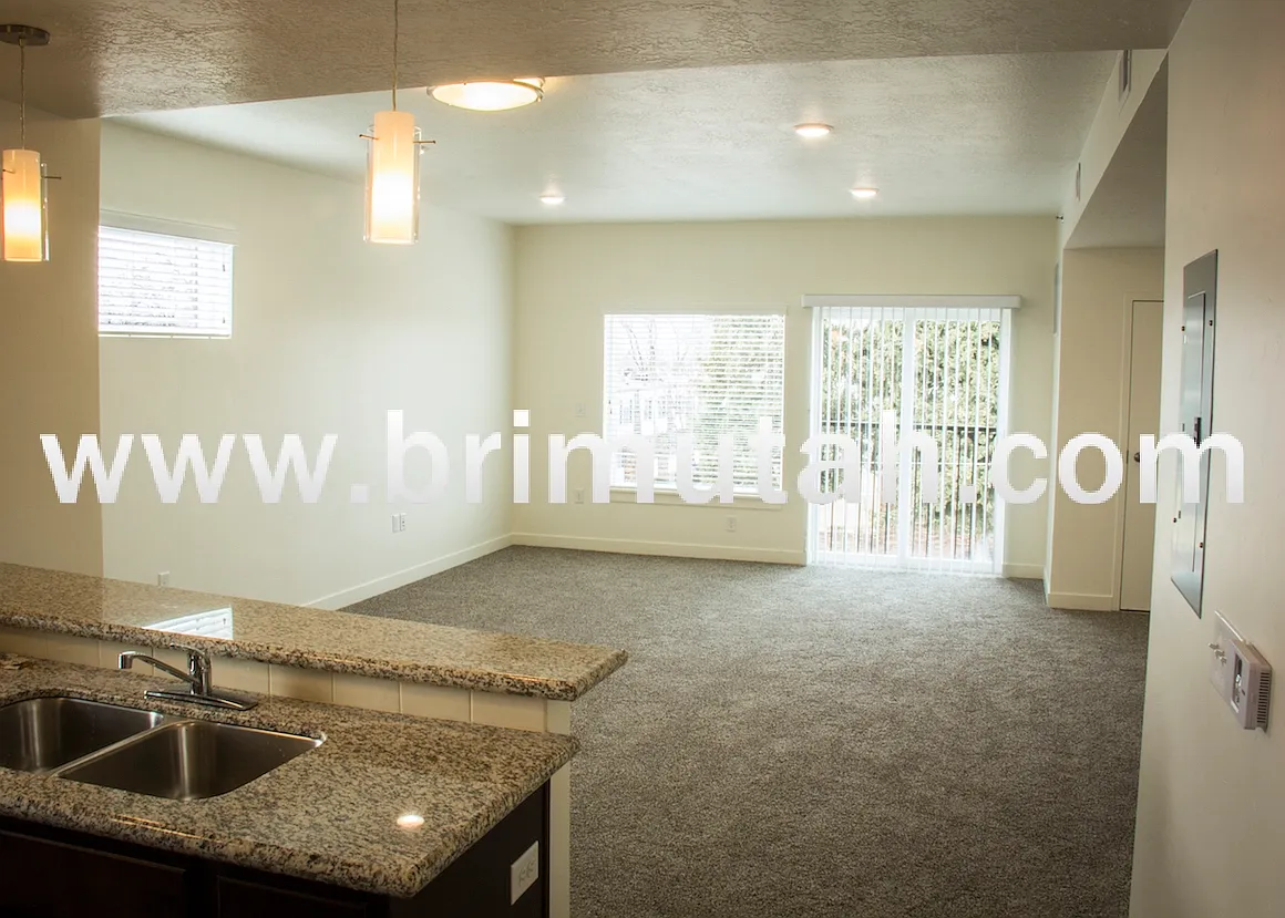 3225 South 900 East - 203 — Photo 4