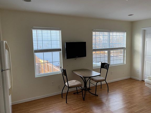 2nd image of 42859 Churchill Downs Dr