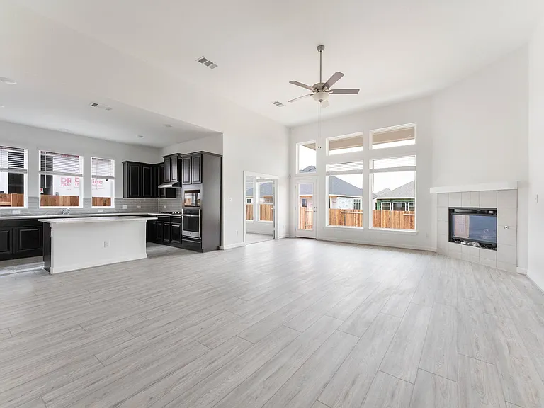 Family room: another angle