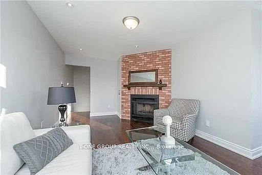79 Marydale Ave — Photo 8