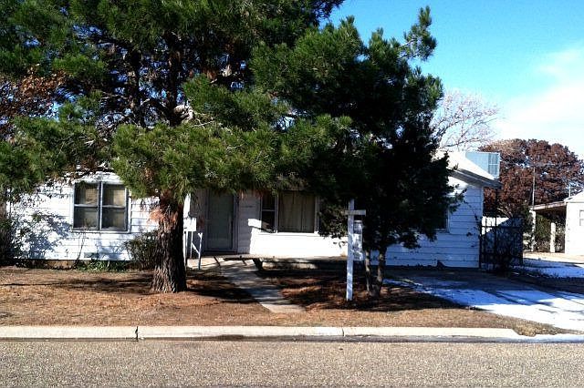 1st image of 909 Avenue G