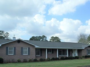 2001 Stonewood Dr, Dothan, AL 36301