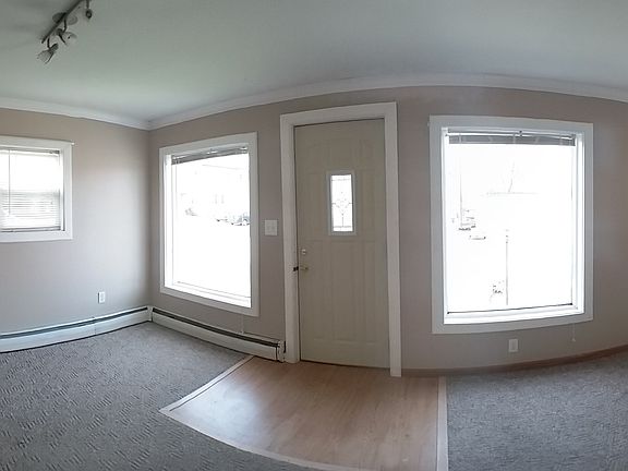Living Rm Front View