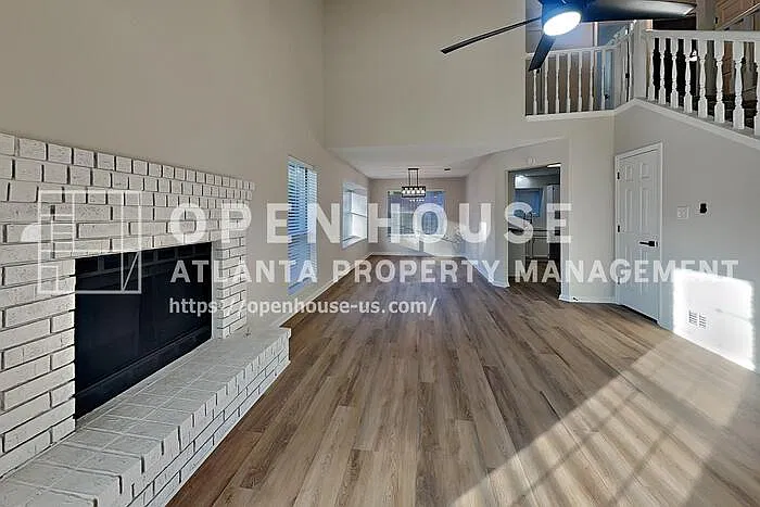 3 bed, 2.5 bath, 1982 sqft, $2,700 — Photo 3