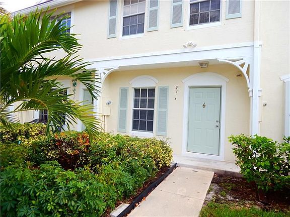 2nd image of 9914 NW 56th Pl