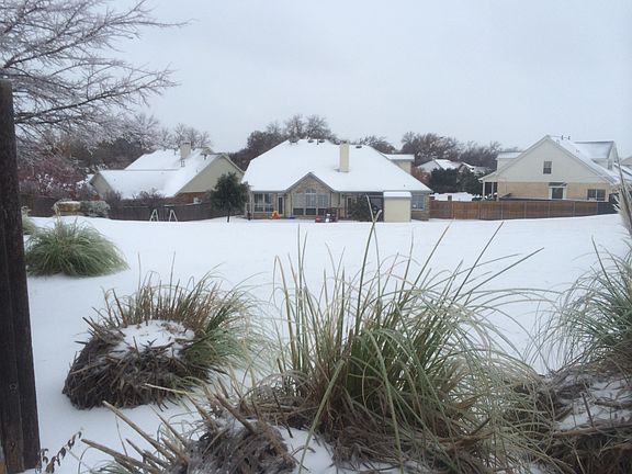 4th image of 612 Creek View Dr