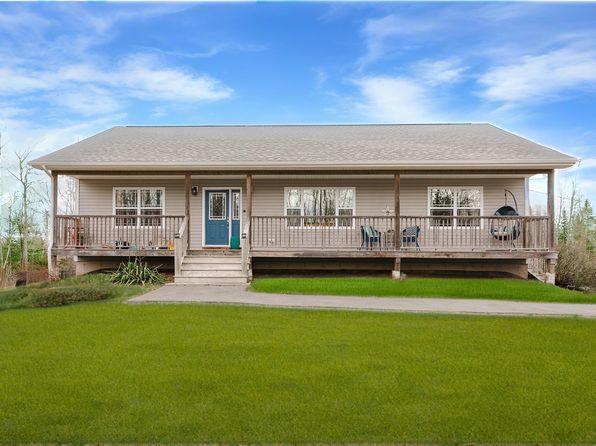 19 Bear Ln, Halifax, NS B4G 1E2