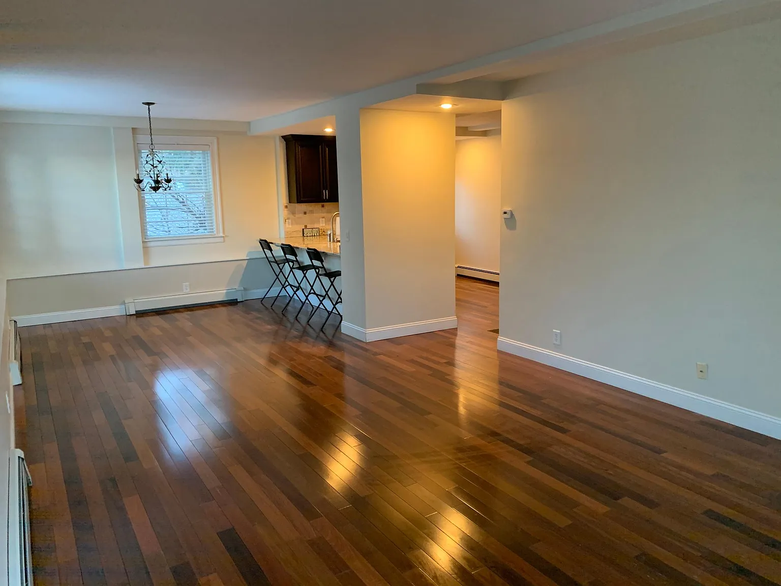 2 bed, 1500 sqft, $3,100 — Photo 2