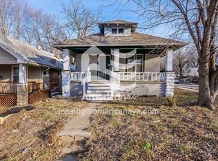 1618 E 42nd St, Kansas City, MO 64110