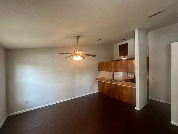 4th image of 1848 W Tharpe St APT B