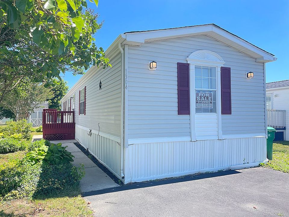 1st image of 1304 Donna Marie Way