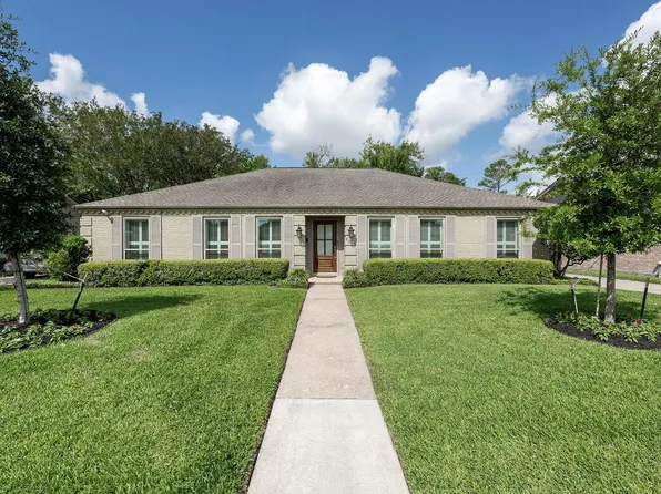 2914 Ann Arbor Dr, Houston, TX 77063