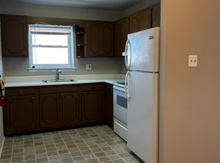 311 E 4th St APT 8, Bridgeport, PA 19405