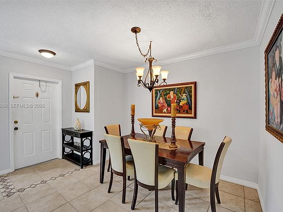 3rd image of 806 NW 208th Way