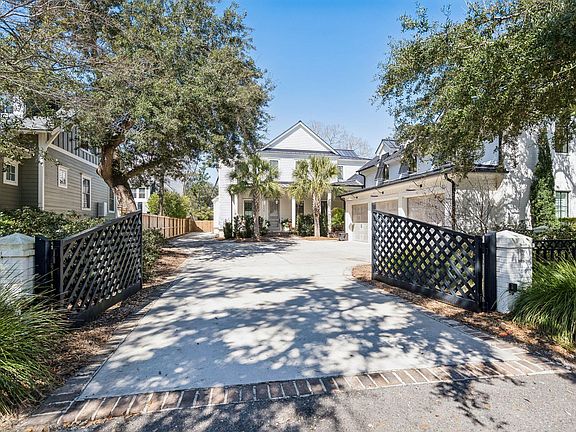5th image of 922 McCants Dr