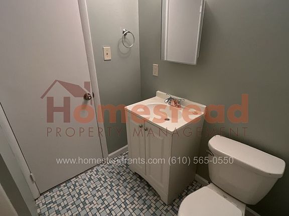 2nd image of 121 Long Ln Floor 3