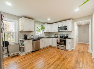 1172 Wintergreen Avenue, Hamden, CT 06514