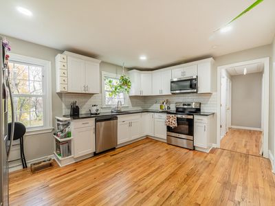 1172 Wintergreen Avenue, Hamden, CT, 06514