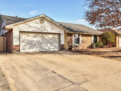 525 Wandering Way, Oklahoma City, OK, 73170