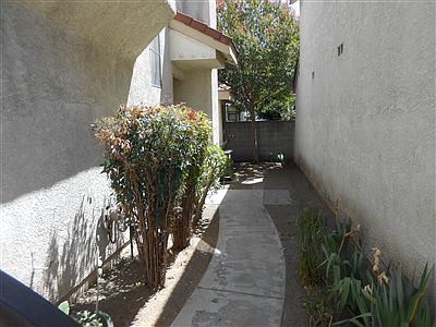 2nd image of 544 N Orange Ave APT D