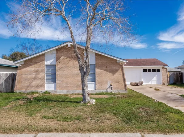 7438 Whisper Wind St, Corpus Christi, TX 78412