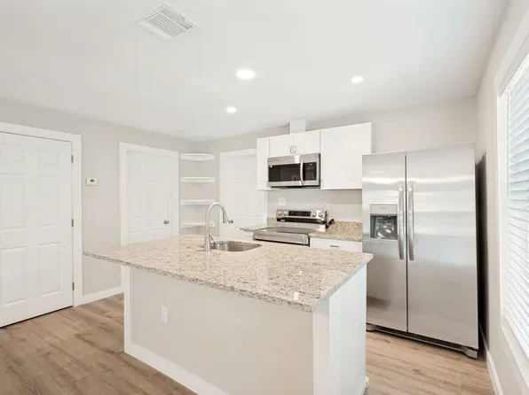 6424 Teague Dr, Dallas, TX 75241