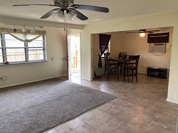 4th image of 2191 Jocelyn Rd