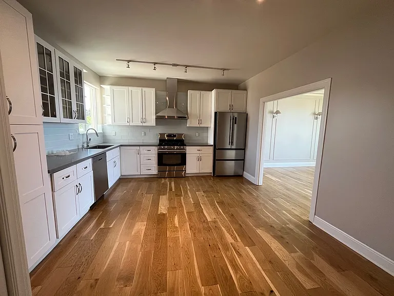 765 14th Ave — Photo 10