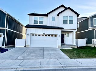 3891 W Cold Pond Ave, Lehi, UT 84043