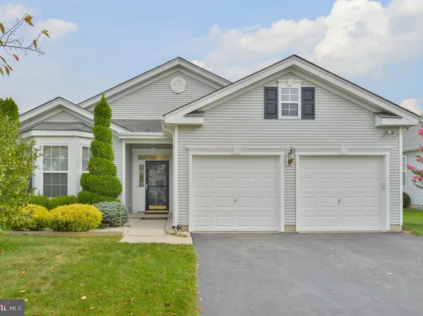 18 Gettysburg Ct, Allentown, NJ 08501