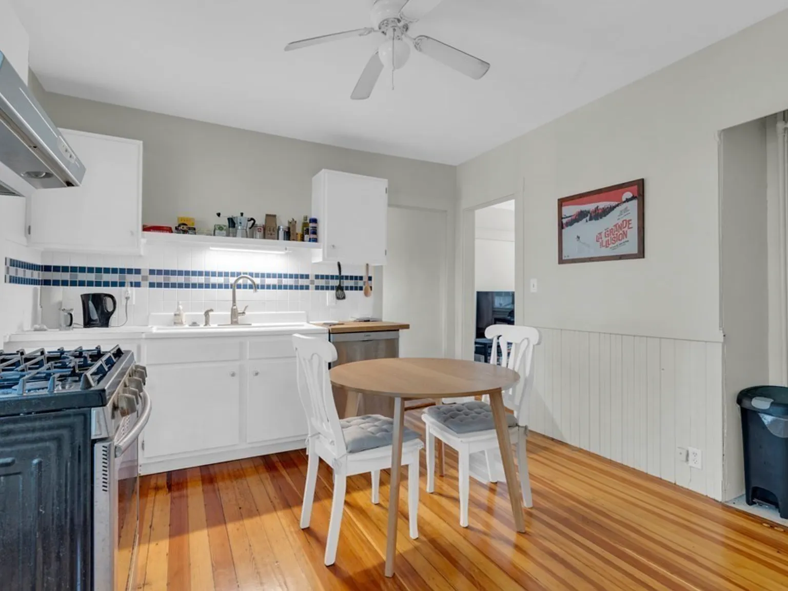 2 bed, 800 sqft, $2,900 — Photo 4