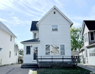 837 14th Ave S, Clinton, IA, 52732