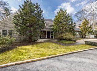 39 Ely Brook Rd, East Hampton, NY 11937