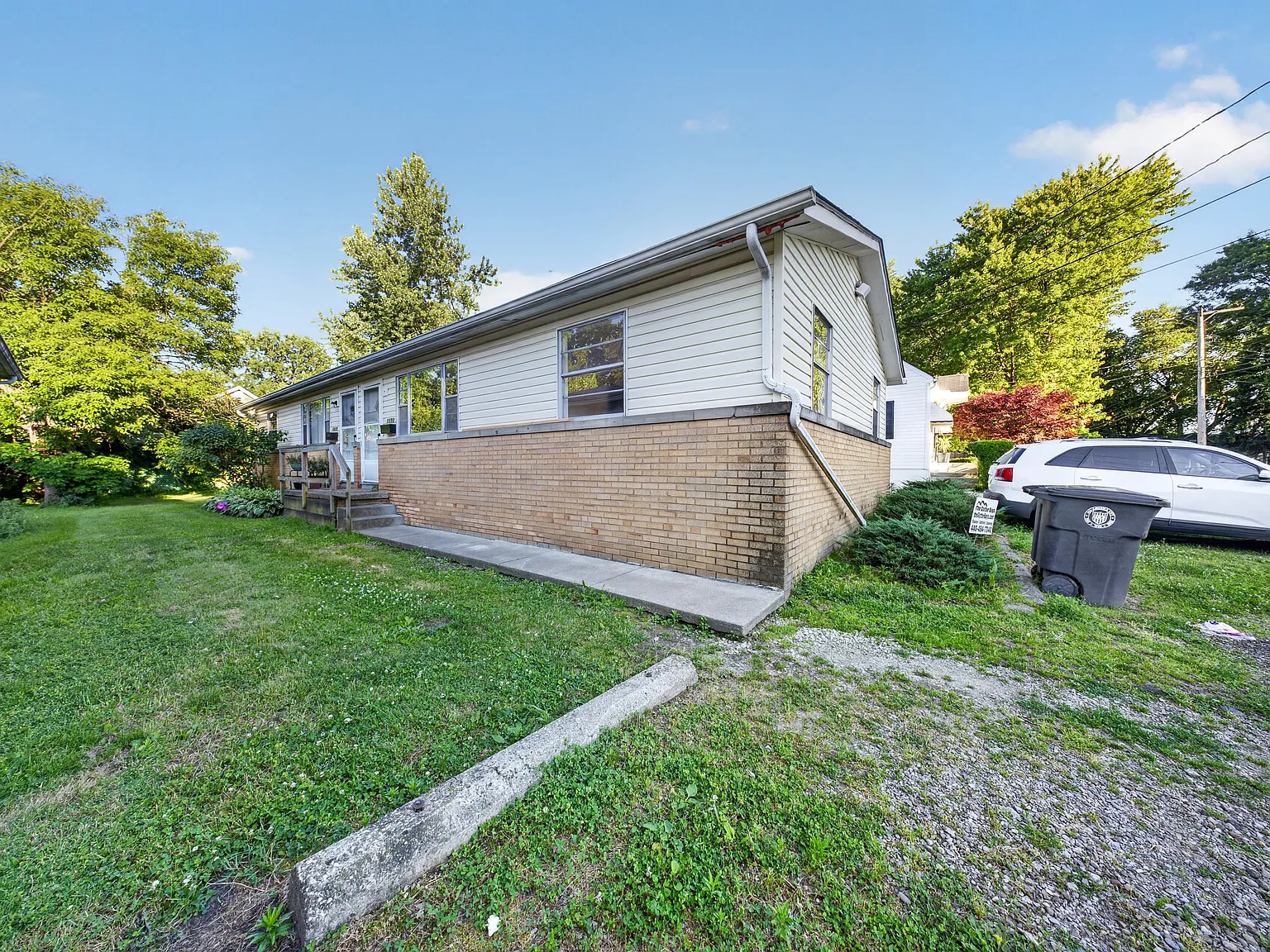 2 bed, 720 sqft, $1,050 — Photo 3