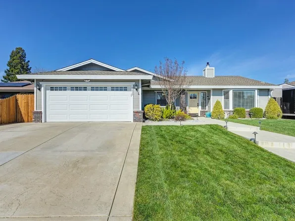 8929 Lismore Dr, Elk Grove, CA 95624