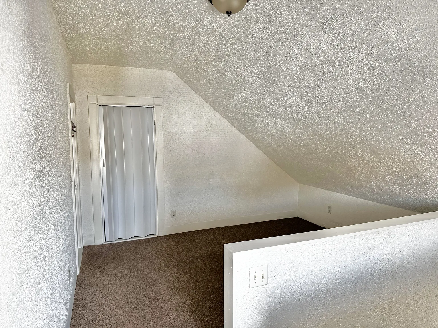 2 bed, 850 sqft, $1,500 — Photo 4
