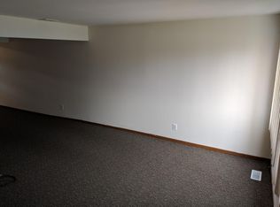 4073 W 73rd Ave APT C, Merrillville, IN 46410