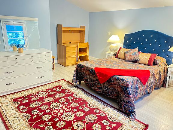 2nd image of 85 Mill St #1