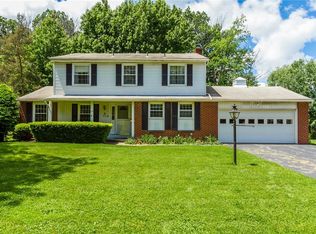 516 Bridgewood Dr, Rochester, NY 14612